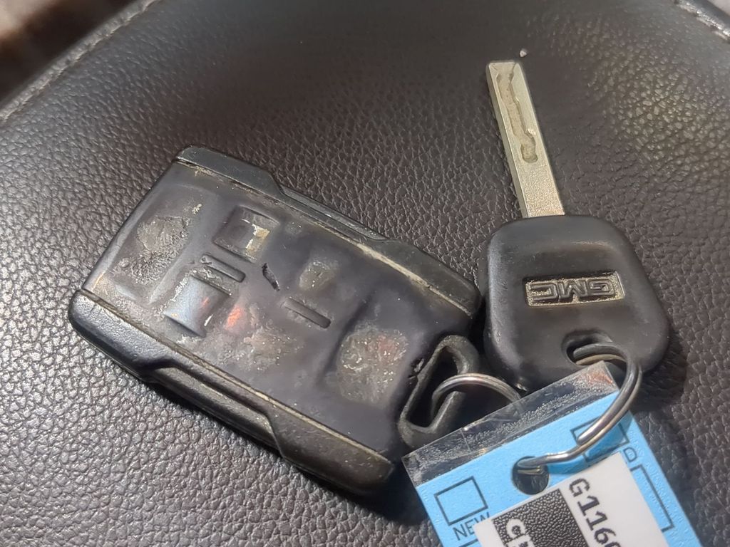 Thumbnail: 2016 GMC Canyon - 40