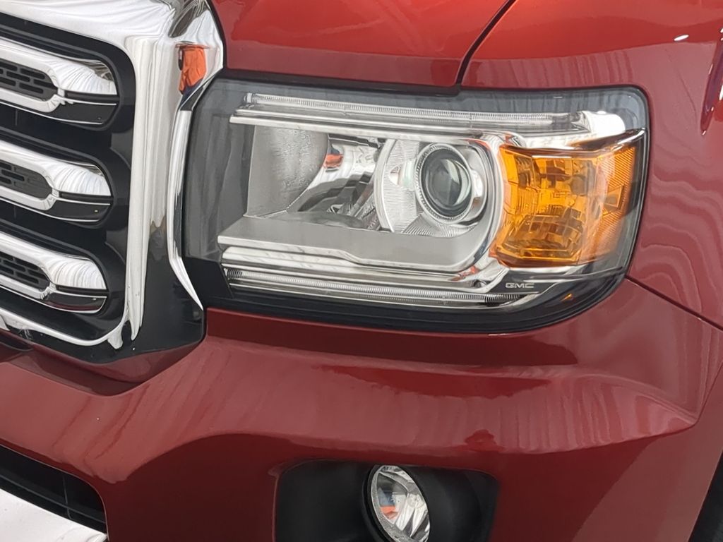 Thumbnail: 2016 GMC Canyon - 23