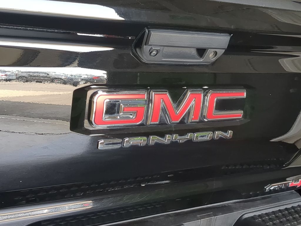 Thumbnail: 2023 GMC Canyon - 24