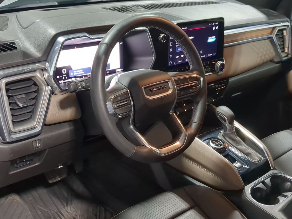 Thumbnail: 2023 GMC Canyon - 2