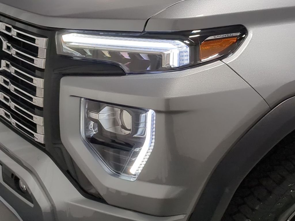 Thumbnail: 2023 GMC Canyon - 6