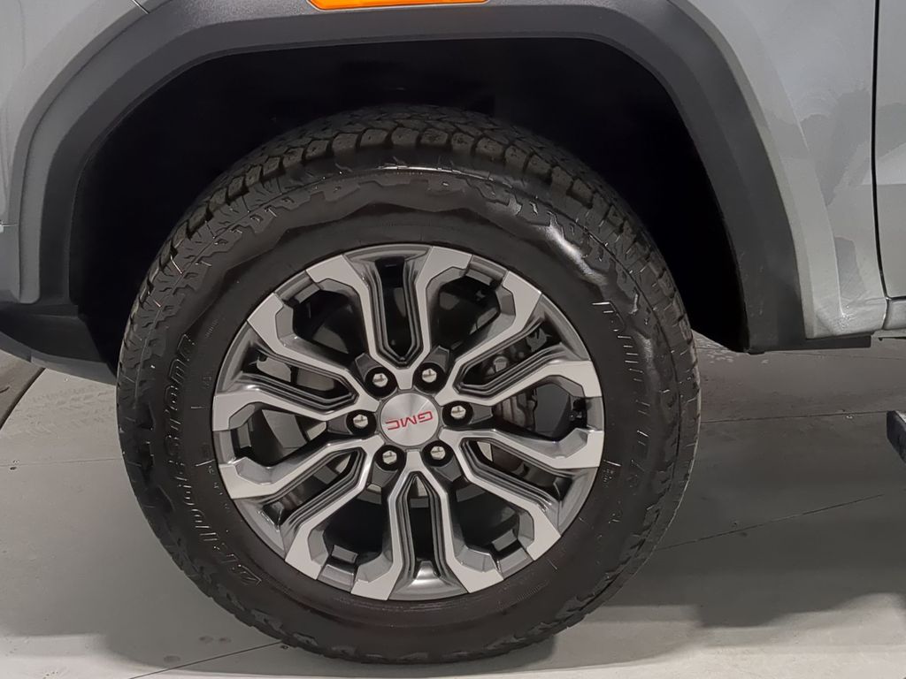 Thumbnail: 2023 GMC Canyon - 7