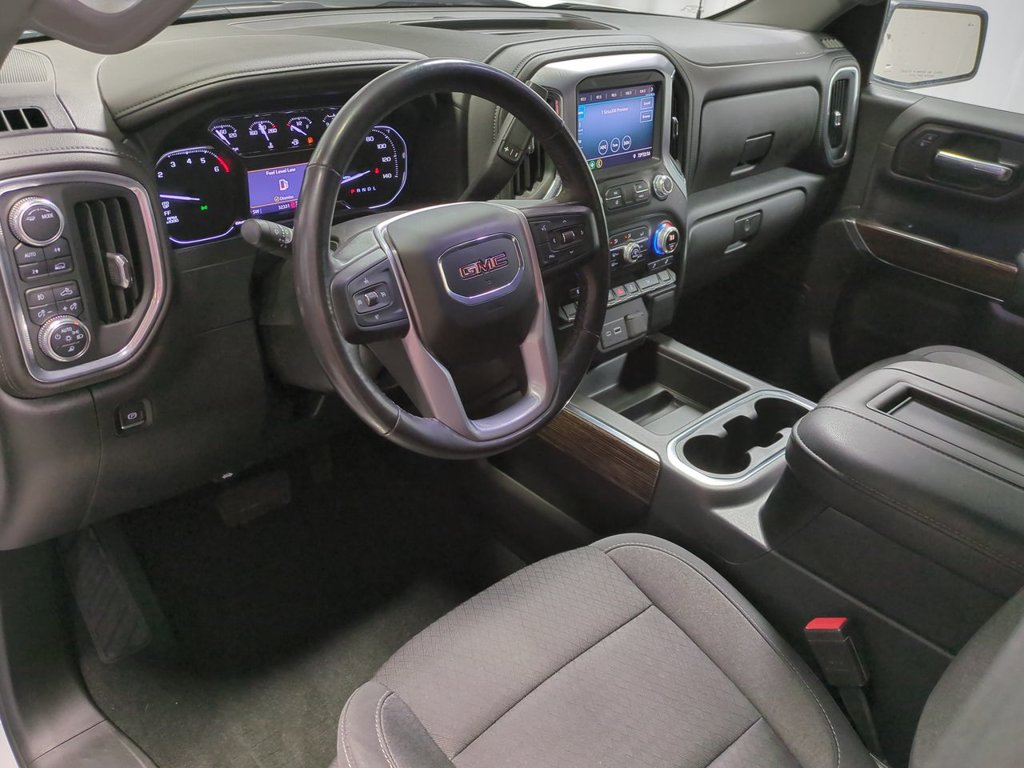 Thumbnail: 2022 GMC Sierra 1500 - 2