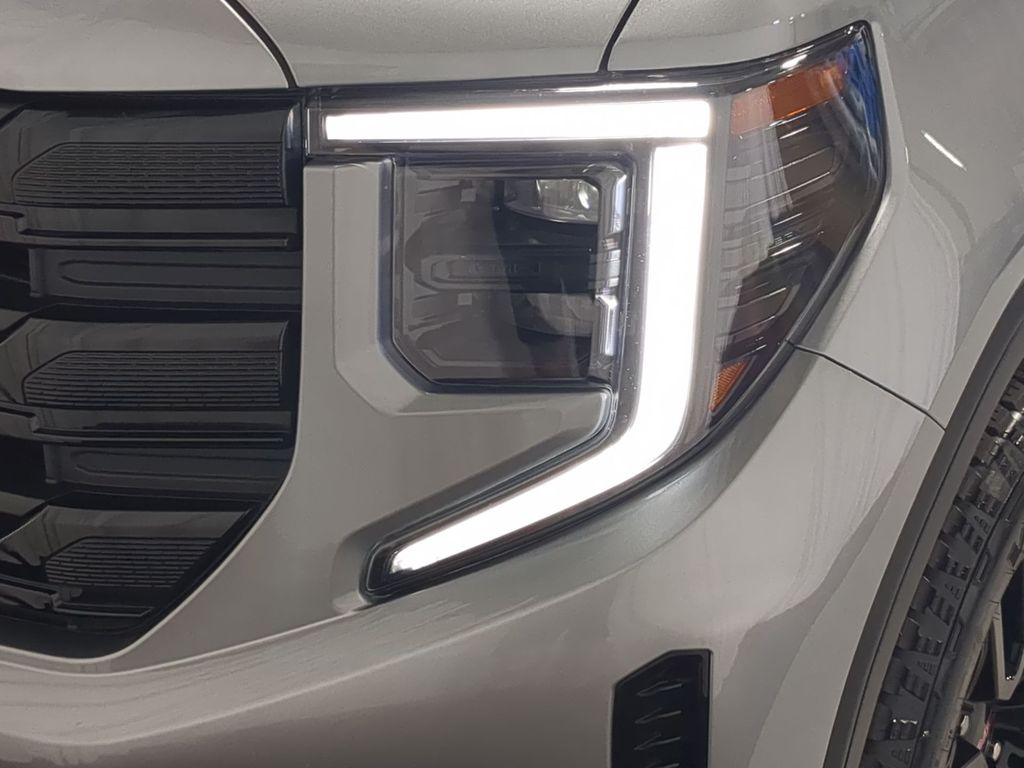 Thumbnail: 2025 GMC Sierra 1500 - 23