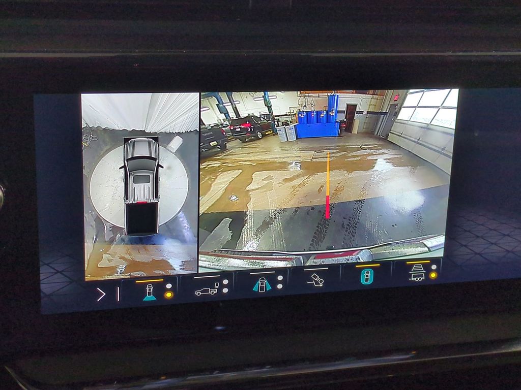 Thumbnail: 2023 GMC Sierra 1500 - 32