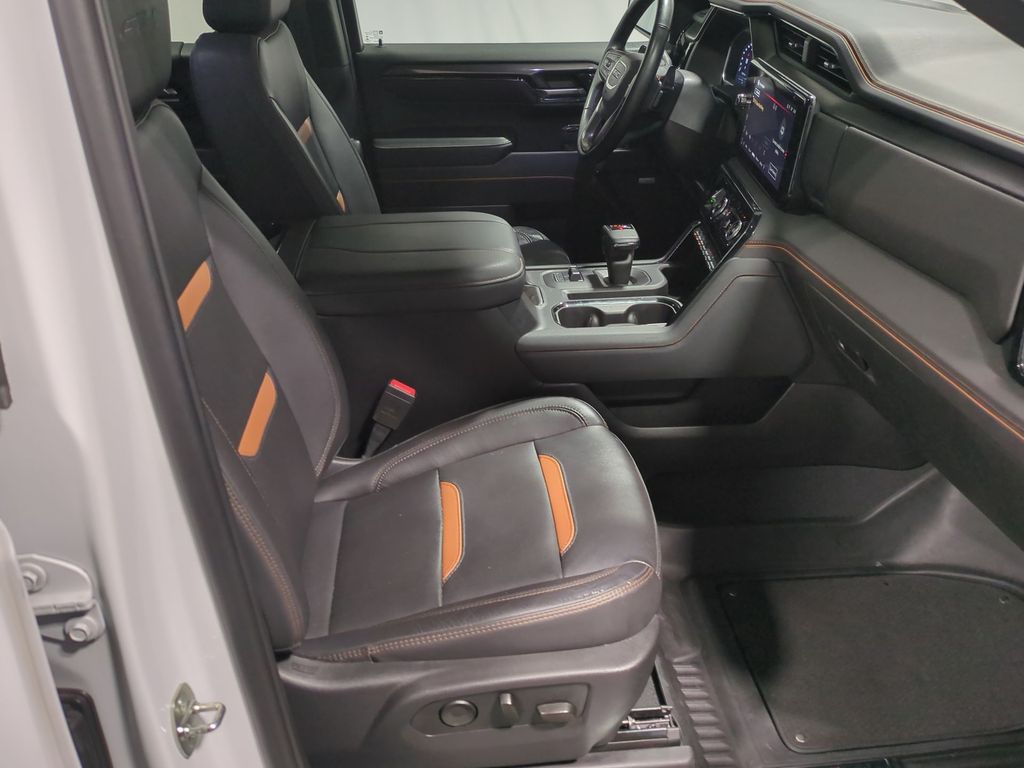 Thumbnail: 2023 GMC Sierra 1500 - 28