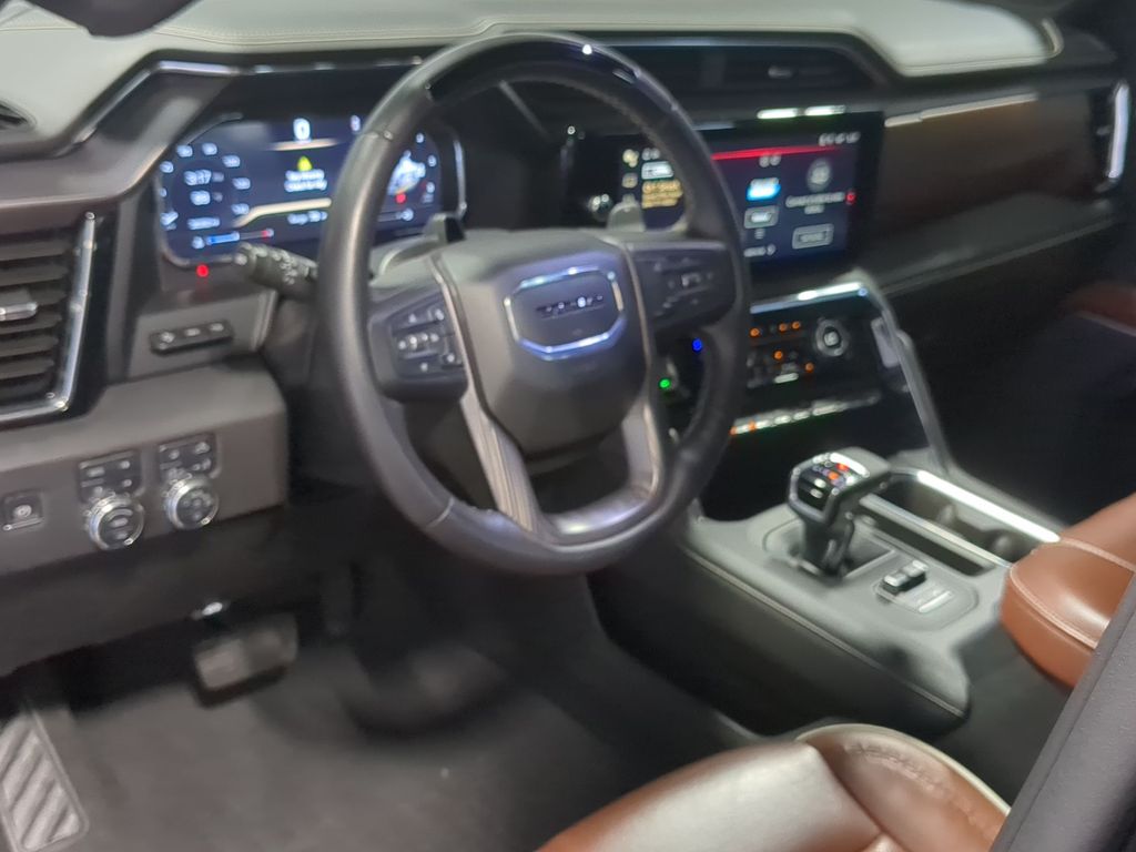 Thumbnail: 2025 GMC Sierra 1500 - 2
