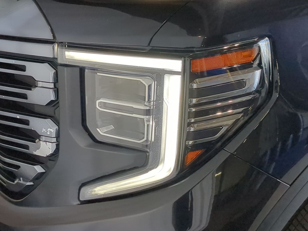 Thumbnail: 2023 GMC Sierra 1500 - 24