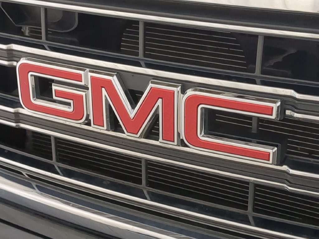 Thumbnail: 2015 GMC Sierra 1500 - 6