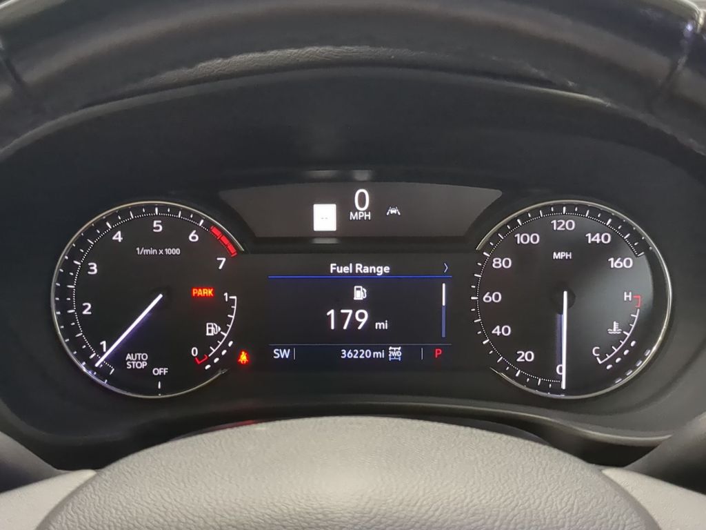 Thumbnail: 2021 Cadillac XT4 - 34
