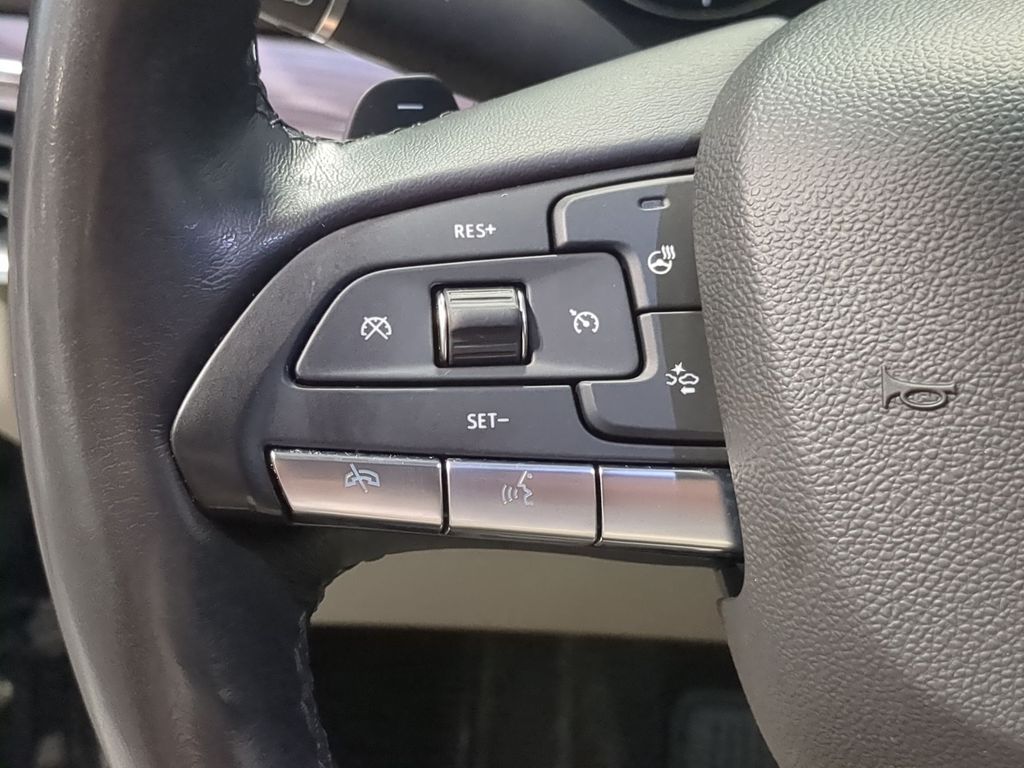 Thumbnail: 2021 Cadillac XT4 - 29