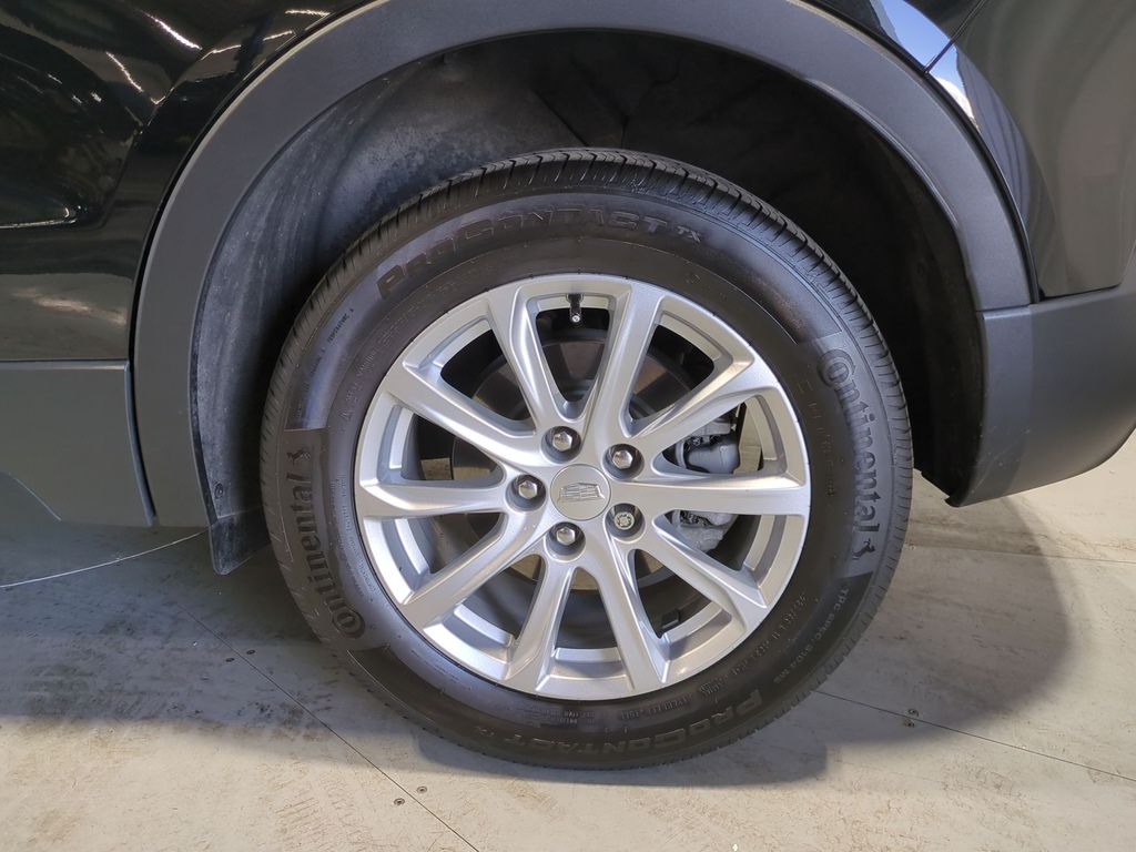 Thumbnail: 2023 Cadillac XT4 - 8