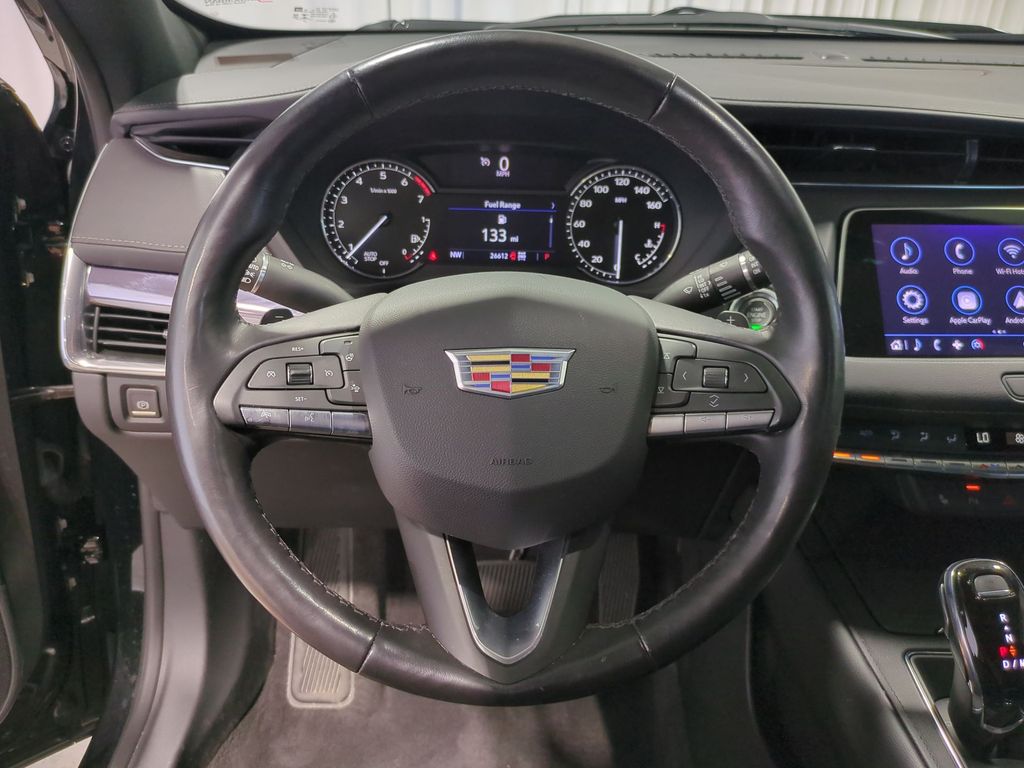 Thumbnail: 2023 Cadillac XT4 - 13