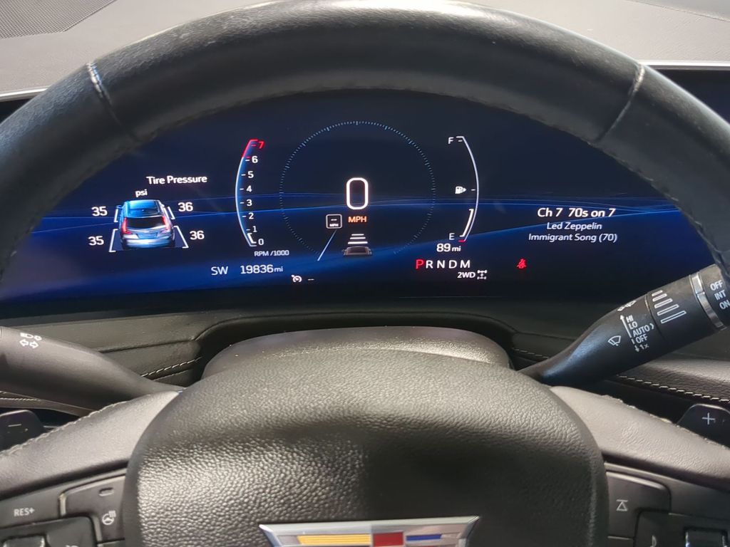 Thumbnail: 2024 Cadillac XT4 - 15