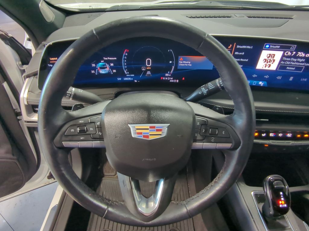 Thumbnail: 2024 Cadillac XT4 - 12