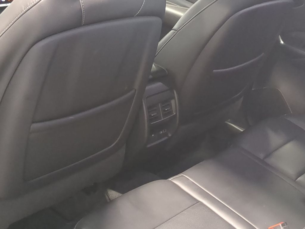 Thumbnail: 2024 Cadillac XT4 - 26
