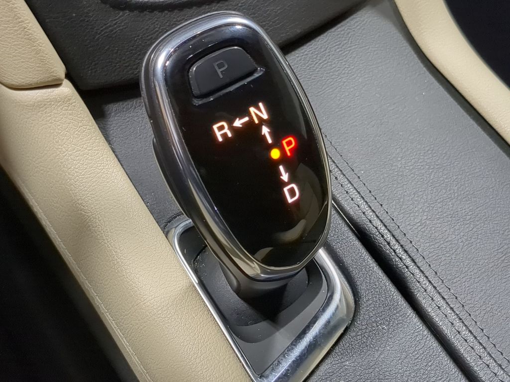 Thumbnail: 2019 Cadillac XT5 - 41