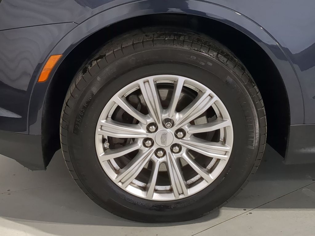 Thumbnail: 2019 Cadillac XT5 - 8