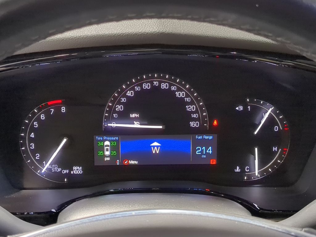 Thumbnail: 2019 Cadillac XT5 - 16