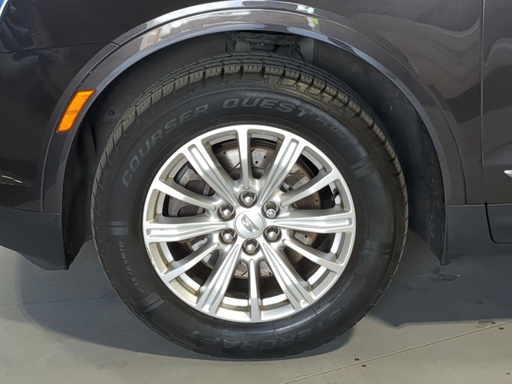 Thumbnail: 2018 Cadillac XT5 - 7