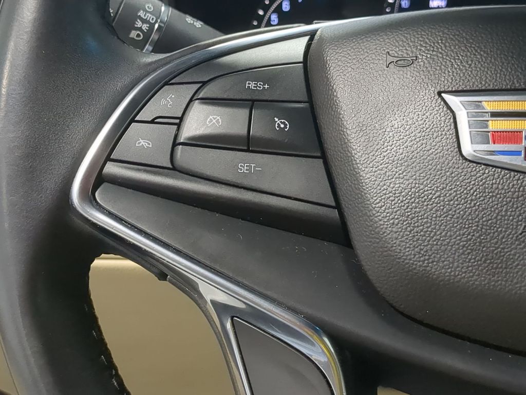 Thumbnail: 2018 Cadillac XT5 - 29