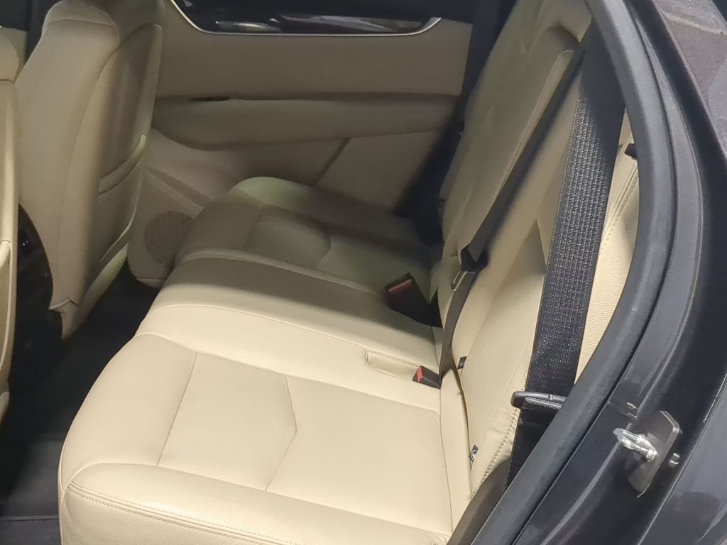 Thumbnail: 2018 Cadillac XT5 - 27