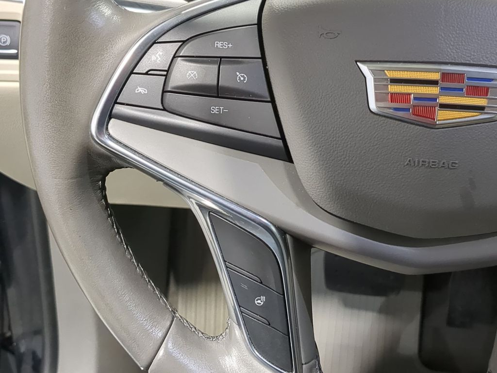 Thumbnail: 2018 Cadillac XT5 - 36