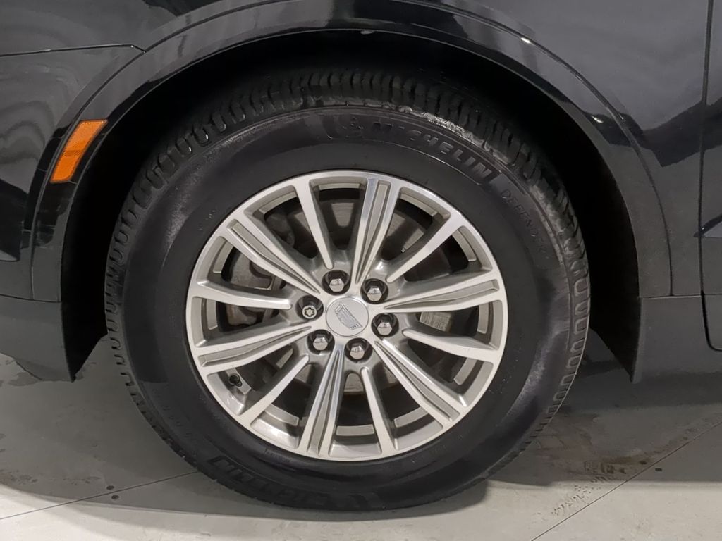 Thumbnail: 2018 Cadillac XT5 - 8