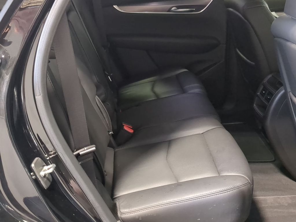 Thumbnail: 2019 Cadillac XT5 - 28