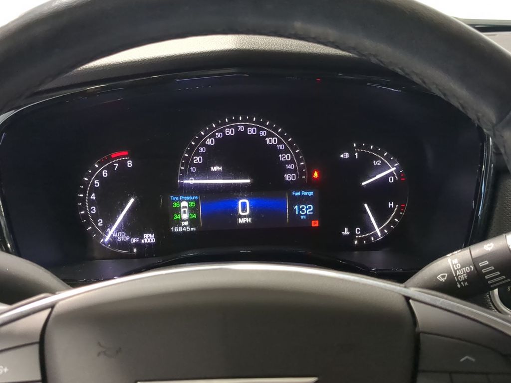 Thumbnail: 2019 Cadillac XT5 - 16
