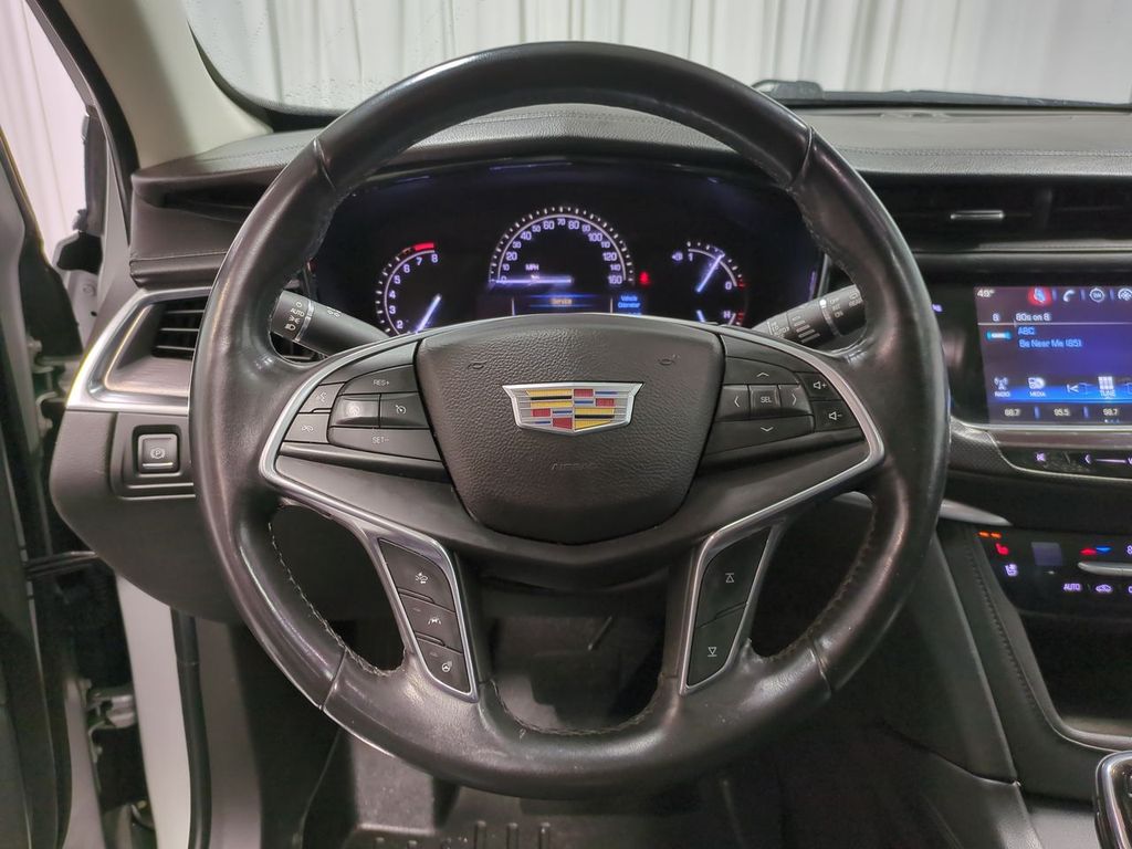 2017 Cadillac XT5 Premium Luxury 13