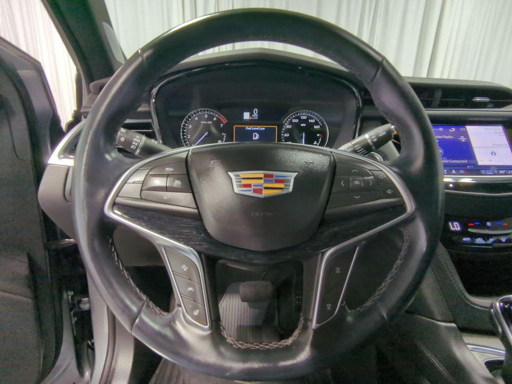 Thumbnail: 2025 Cadillac XT5 - 12