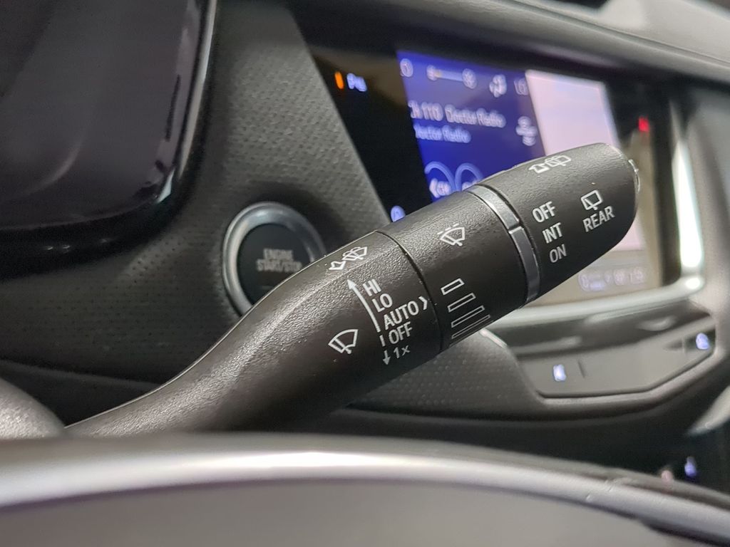 Thumbnail: 2025 Cadillac XT5 - 14