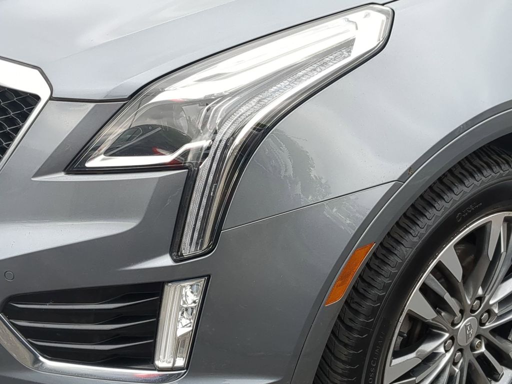 Thumbnail: 2020 Cadillac XT5 - 24