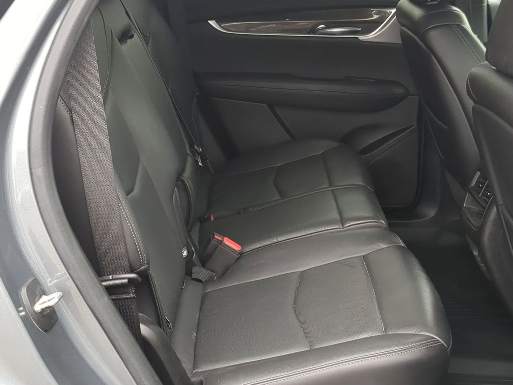 Thumbnail: 2020 Cadillac XT5 - 28