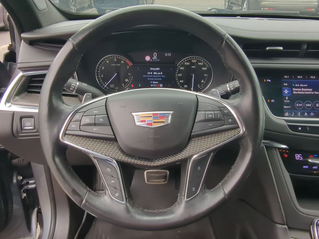 Thumbnail: 2020 Cadillac XT5 - 12