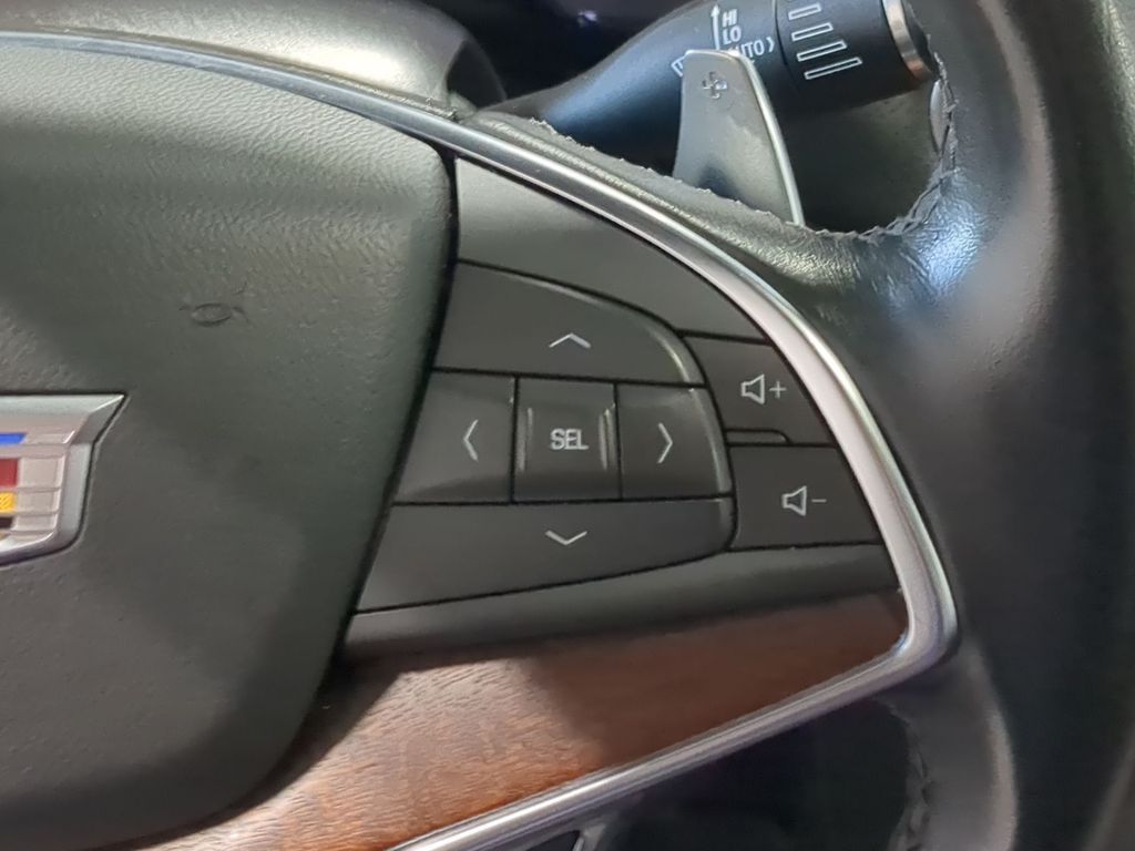 Thumbnail: 2024 Cadillac XT5 - 30
