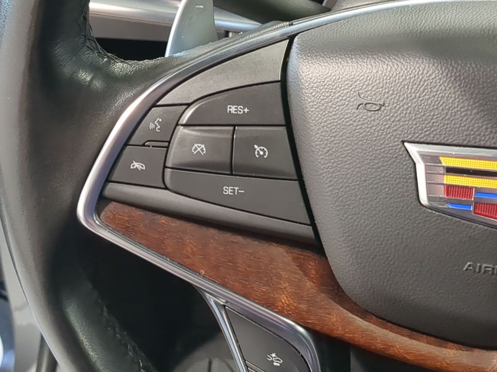 Thumbnail: 2024 Cadillac XT5 - 29