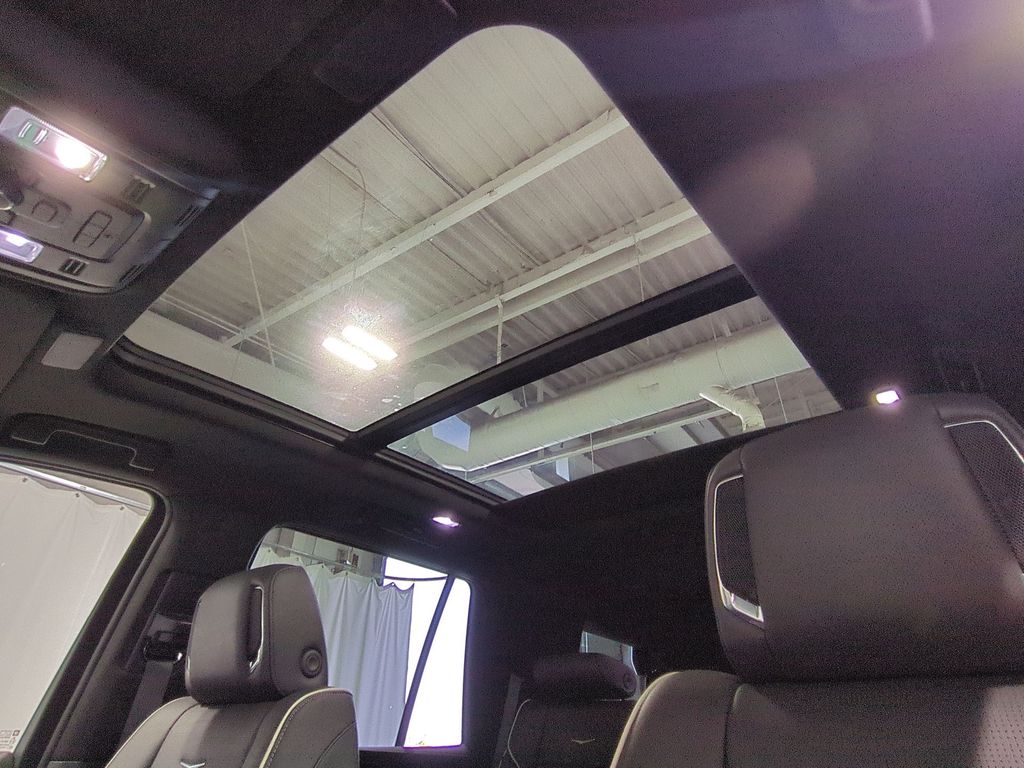 Thumbnail: 2022 Cadillac Escalade - 26
