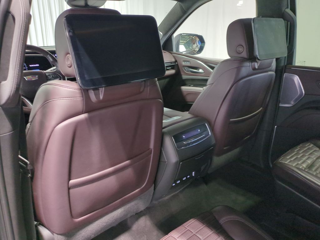Thumbnail: 2022 Cadillac Escalade - 11