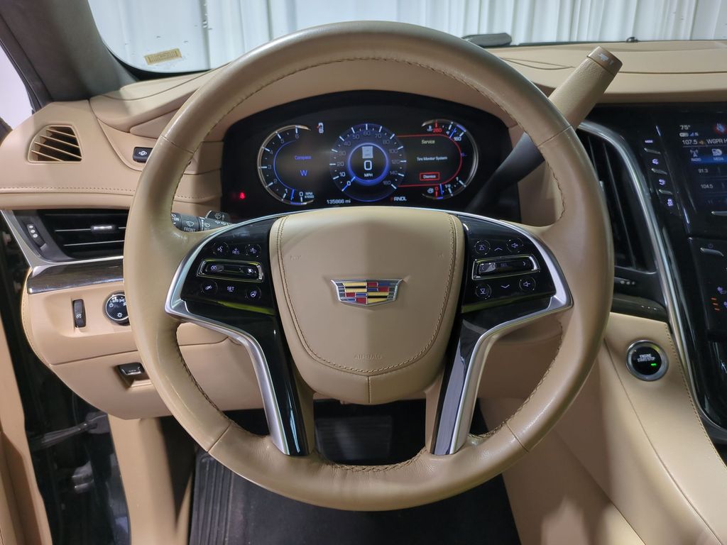 Thumbnail: 2018 Cadillac Escalade - 13
