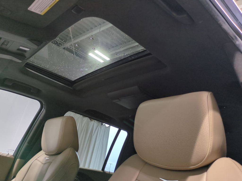 Thumbnail: 2018 Cadillac Escalade - 24