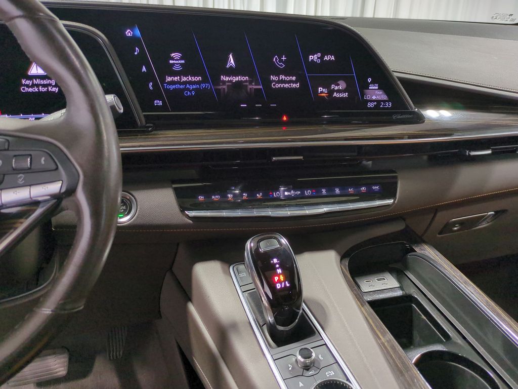 Thumbnail: 2021 Cadillac Escalade - 14