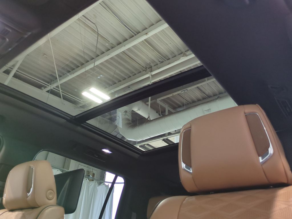 Thumbnail: 2021 Cadillac Escalade - 25