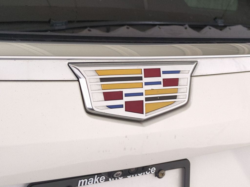 Thumbnail: 2021 Cadillac Escalade - 7