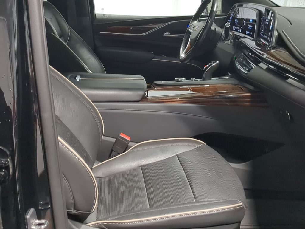 Thumbnail: 2023 Cadillac Escalade - 11