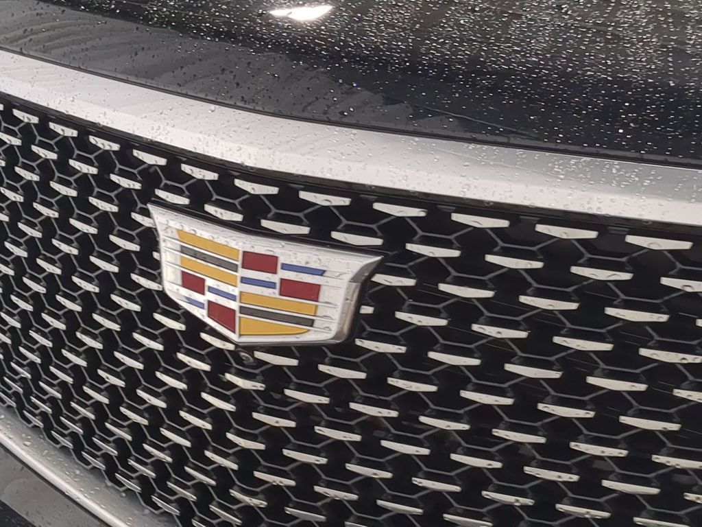 Thumbnail: 2023 Cadillac Escalade - 7