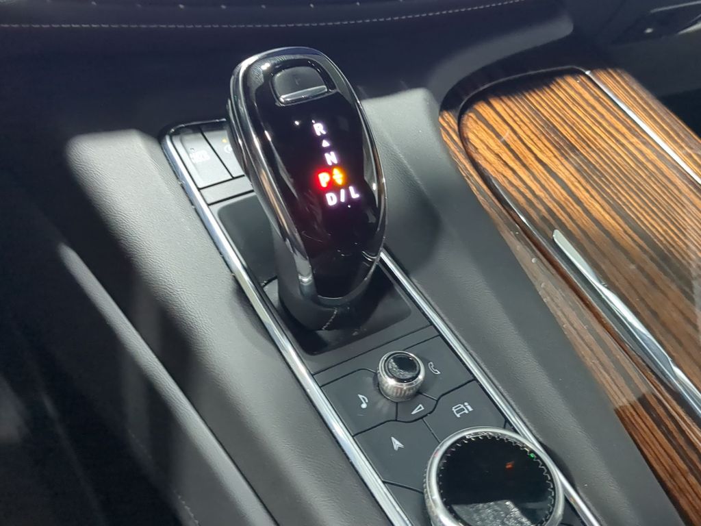 Thumbnail: 2023 Cadillac Escalade - 15