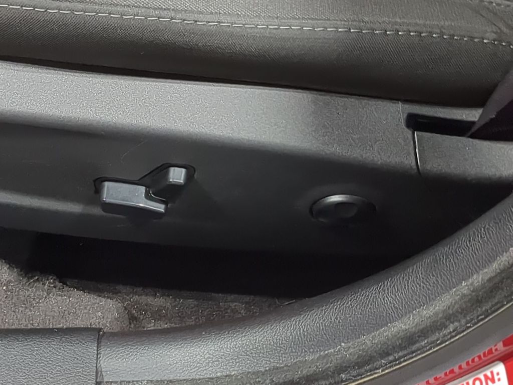 Thumbnail: 2016 Dodge Charger - 26