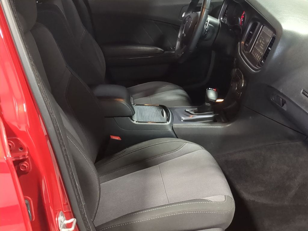 Thumbnail: 2016 Dodge Charger - 10